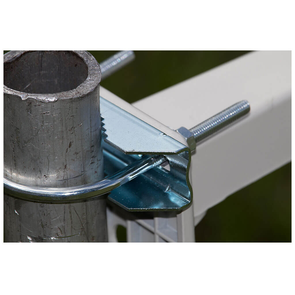 ubolts to secure the arm to a pole